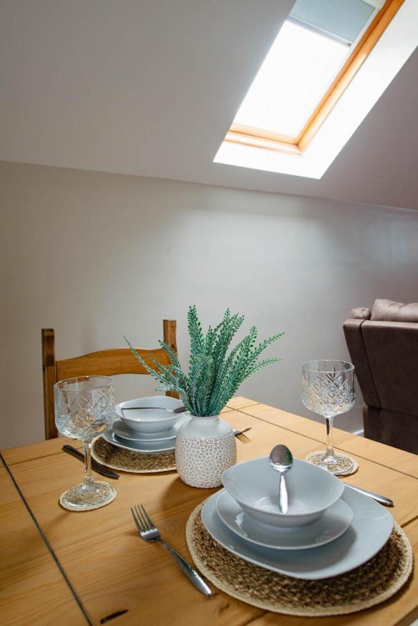 The Cosy Inn - Luxury Private Hot-Tub Dungiven Exterior foto